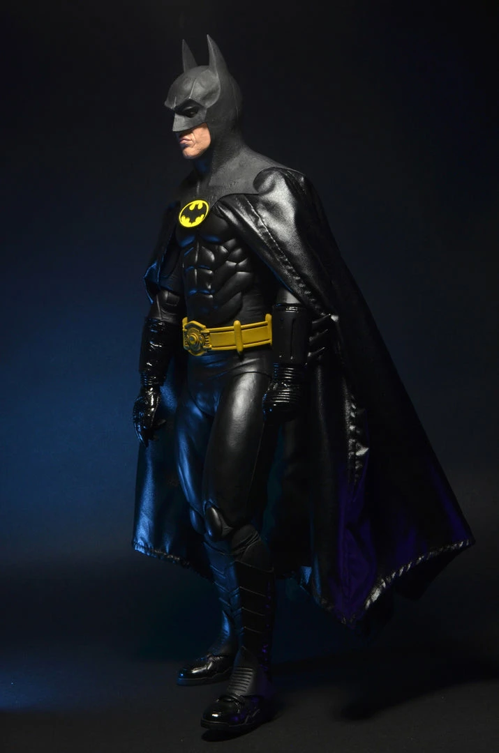 Batman Returns (1989) – 1/4 Scale Action Figure – Michael Keaton By NECA 6 Batman Returns (1989) – 1/4 Scale Action Figure – Michael Keaton By NECA