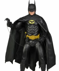 Batman Returns (1989) – 1/4 Scale Action Figure – Michael Keaton By NECA 27 Batman Returns (1989) – 1/4 Scale Action Figure – Michael Keaton By NECA