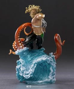 Aquaman Deluxe 1:10 Scale Statue By Iron Studios Art Scale 1:10 - DC Comics SIDESHOW COLLECTIBLES
