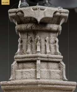 Batman Deluxe 1:10 Scale Statue By Iron Studios Art Scale - Sideshow Con Exclusive