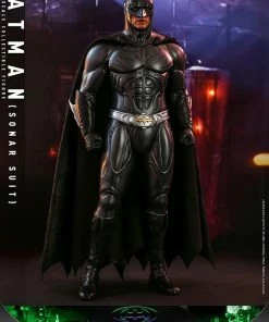 Batman (Sonar Suit) Sixth Scale Figure By Hot Toys Movie Masterpiece Series - Batman Forever 22 Batman (Sonar Suit) Sixth Scale Figure By Hot Toys Movie Masterpiece Series - Batman Forever