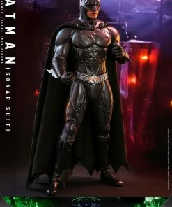 Batman (Sonar Suit) Sixth Scale Figure By Hot Toys Movie Masterpiece Series - Batman Forever 23 Batman (Sonar Suit) Sixth Scale Figure By Hot Toys Movie Masterpiece Series - Batman Forever