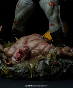 Batman: The Dark Knight Returns Sixth Scale Diorama By Iron Studios 33 Batman: The Dark Knight Returns Sixth Scale Diorama By Iron Studios