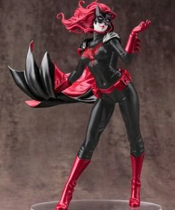 Batwoman (2nd Edition) Statue By Kotobukiya Bishoujo Series - 1:7 Scale Batman