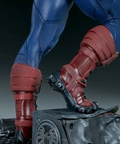 Captain America Premium Format™ Figure By Sideshow Collectibles Limited Edition 46 Captain America Premium Format™ Figure By Sideshow Collectibles Limited Edition