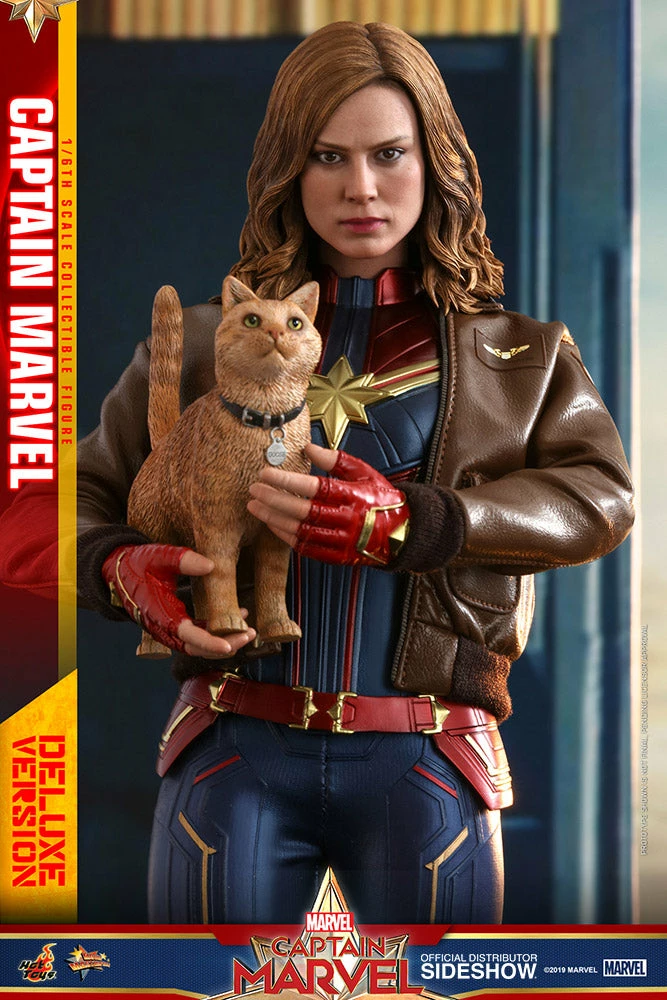 Avengers Earth's Heroes Captain Marvel Deluxe Version Sixth Scale Figure By Hot Toys Captain Marvel - Movie Masterpiece Series 12 Avengers Earth's Heroes Captain Marvel Deluxe Version Sixth Scale Figure By Hot Toys Captain Marvel - Movie Masterpiece Series