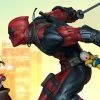 Deadpool Premium Format™ Figure By Sideshow Collectibles