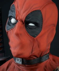 Deadpool Life Size Bust By Sideshow Collectibles