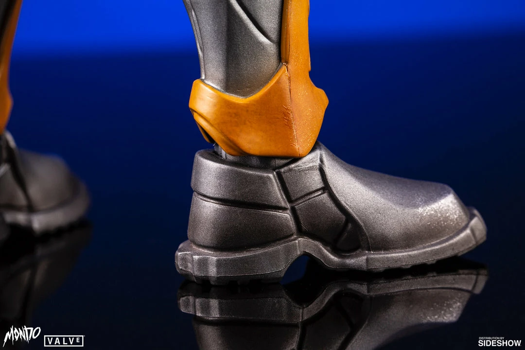 Gordon Freeman Sixth Scale Figure By Mondo 15 Gordon Freeman Sixth Scale Figure By Mondo