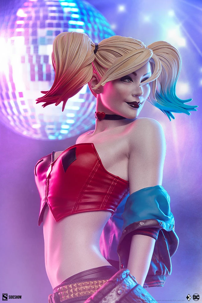 Harley Quinn: Hell On Wheels Premium Format™ Figure By Sideshow Collectibles Premium Collection 4 Harley Quinn: Hell On Wheels Premium Format™ Figure By Sideshow Collectibles Premium Collection