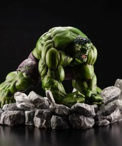 Kotobukiya ARTFX Hulk 1:10 Scale Statue By Kotobukiya 1:10 Scale ARTFX - MARVEL Premier