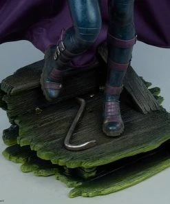 Huntress Premium Format™ Figure By Sideshow Collectibles Premium Collection