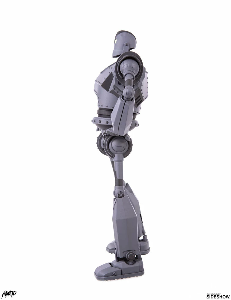 Iron Giant Collectible Figure By Mondo Mondo Mecha Collection MONDO COLLECTIBLES 23 Iron Giant Collectible Figure By Mondo Mondo Mecha Collection MONDO COLLECTIBLES