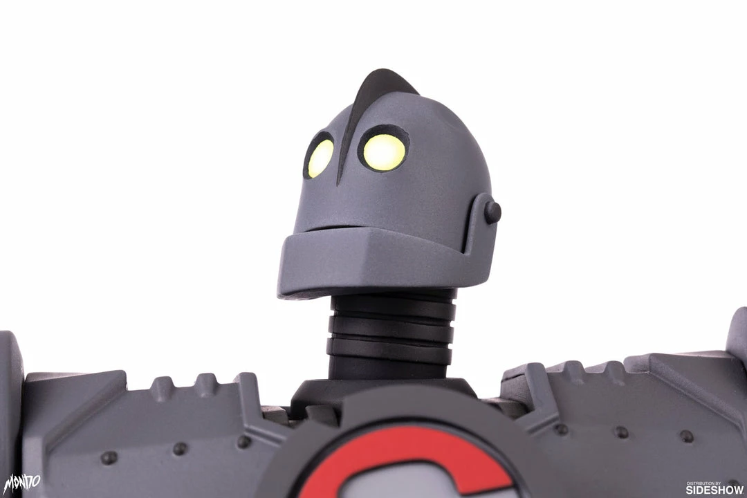 Iron Giant Collectible Figure By Mondo Mondo Mecha Collection MONDO COLLECTIBLES 30 Iron Giant Collectible Figure By Mondo Mondo Mecha Collection MONDO COLLECTIBLES