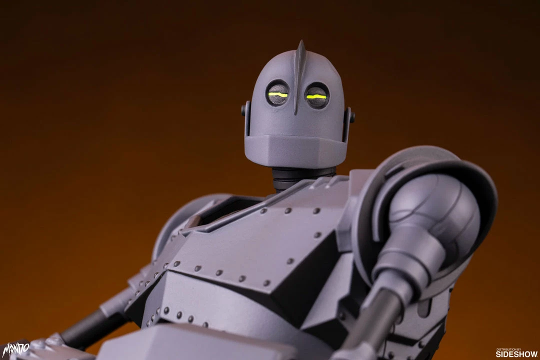 Iron Giant Collectible Figure By Mondo Mondo Mecha Collection MONDO COLLECTIBLES 6 Iron Giant Collectible Figure By Mondo Mondo Mecha Collection MONDO COLLECTIBLES