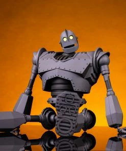 Iron Giant Collectible Figure By Mondo Mondo Mecha Collection MONDO COLLECTIBLES 49 Iron Giant Collectible Figure By Mondo Mondo Mecha Collection MONDO COLLECTIBLES