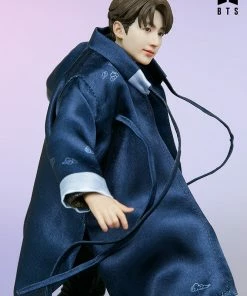 Jung Kook Deluxe Statue By Sideshow Collectibles BTS Idol Collection