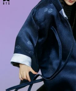 Jung Kook Deluxe Statue By Sideshow Collectibles BTS Idol Collection