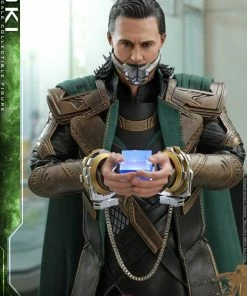 Loki Sixth Scale Figure By Hot Toys Movie Masterpiece Series - Avengers: Endgame 26 Loki Sixth Scale Figure By Hot Toys Movie Masterpiece Series - Avengers: Endgame