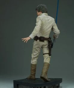 Sideshow Collectibles Luke Skywalker Premium Format™ Figure Star Wars