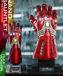 Nano Gauntlet (Hulk Version) Life-Size Replica By Hot Toys Avengers: Endgame - Life-Size Masterpiece Series Avengers Earth's Heroes