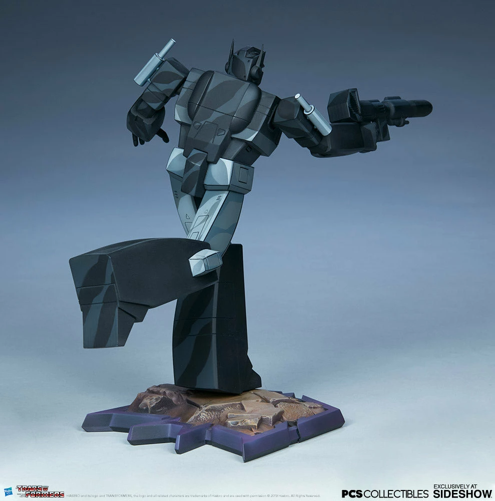 Transformers Nemesis Prime Statue By PCS Collectibles Classic Scale - Generation 1 8 Transformers Nemesis Prime Statue By PCS Collectibles Classic Scale - Generation 1