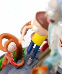 Rick And Morty Polystone Statue By Mondo Rick & Morty 15 Rick And Morty Polystone Statue By Mondo Rick & Morty