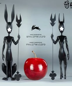 Starry Knights: Magi & Maret Designer Collectible Toy By Unruly Industries™ Set By Greg "Craola" Simkins SIDESHOW COLLECTIBLES 43 Starry Knights: Magi & Maret Designer Collectible Toy By Unruly Industries™ Set By Greg