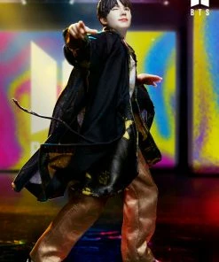 SUGA Deluxe Statue By Sideshow Collectibles BTS Idol Collection 27 SUGA Deluxe Statue By Sideshow Collectibles BTS Idol Collection