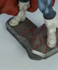 Taskmaster Premium Format™ Figure By Sideshow Collectibles 36 Taskmaster Premium Format™ Figure By Sideshow Collectibles