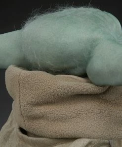 Sideshow Collectibles The Child Life-Size Figure 38 Sideshow Collectibles The Child Life-Size Figure