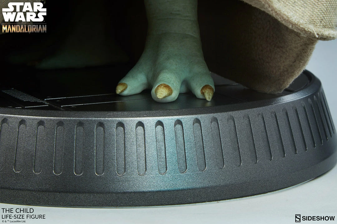 Sideshow Collectibles The Child Life-Size Figure 17 Sideshow Collectibles The Child Life-Size Figure