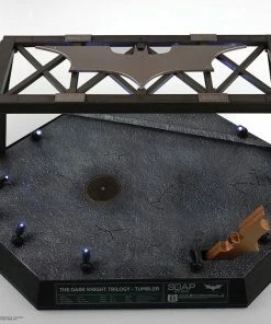 Premium Collection The Dark Knight RC Tumbler - Deluxe Pack Miscellaneous Collectibles By Soap Studio 1:12 Scale