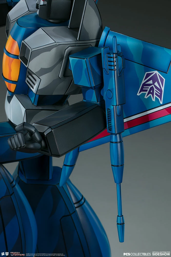 Thundercracker - G1 Statue By PCS Collectibles Museum Scale Transformers 9 Thundercracker - G1 Statue By PCS Collectibles Museum Scale Transformers