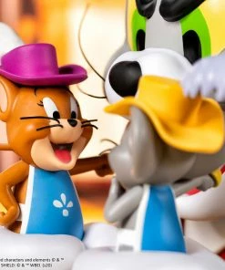 Tom And Jerry Musketeers Bust By Soap Studio
