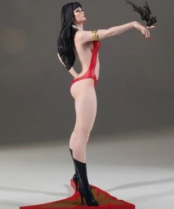 Dynamic Entertainment Vampirella Jose Gonzalez Statue By Dynamite Entertainment 50th Anniversary - 1:6 Scale